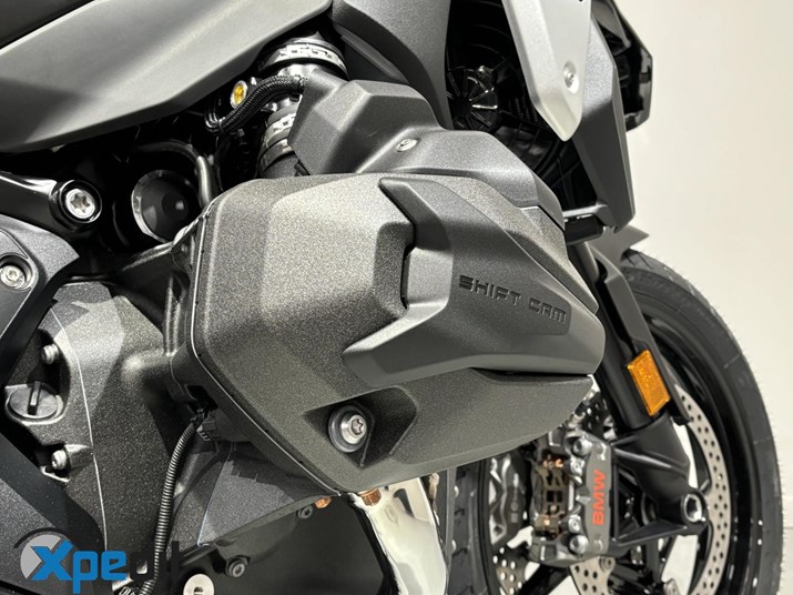 BMW R 1300 GS BMW R 1300 GS